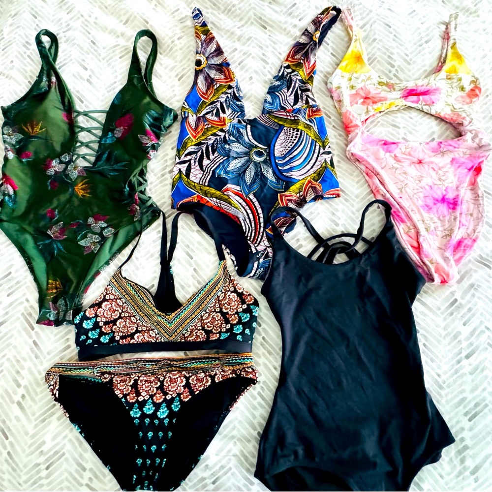 Bundle of bathing suits!